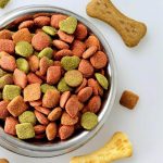 Avtomatska proizvodna linija za baliranje vrečk za hrano za hišne živali